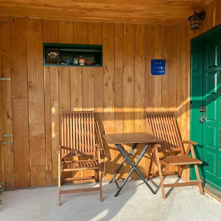 Апартаменти Wooden House Ante Self Check - In And Check - Out Оточац Екстер'єр фото