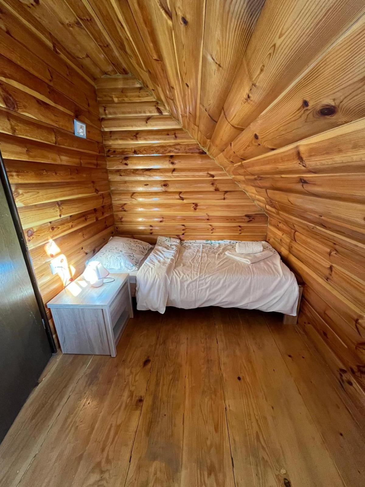 Апартаменти Wooden House Ante Self Check - In And Check - Out Оточац Екстер'єр фото